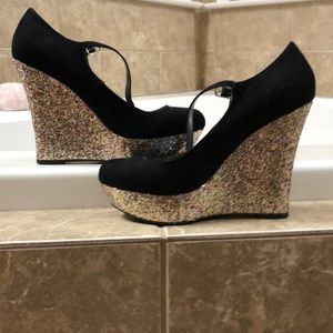 Sparkle heel shoes